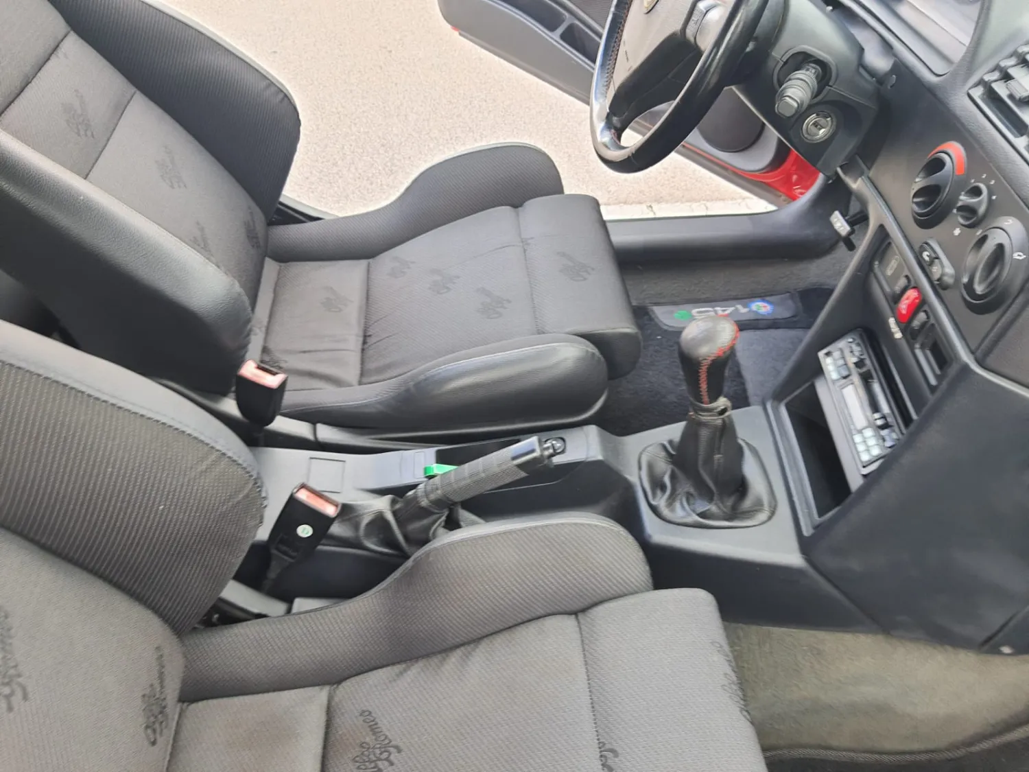 avv-alfa-romeo-145-2-0-qv-venda-akn9o13-imagem-013