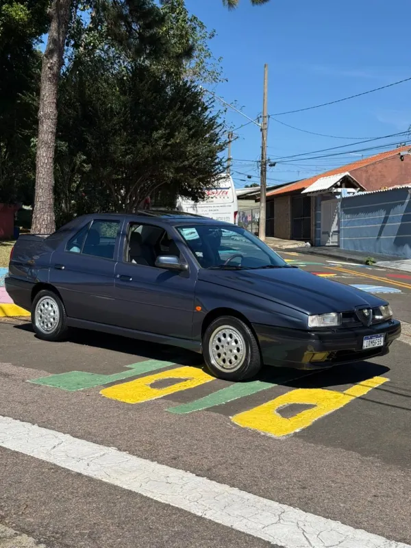 155 - Foto #2 do anúncio à venda de Carro clássico