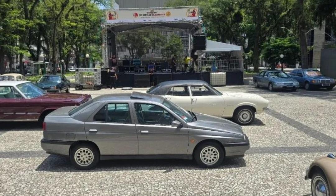 155 - Foto #3 do anúncio à venda de Carro clássico