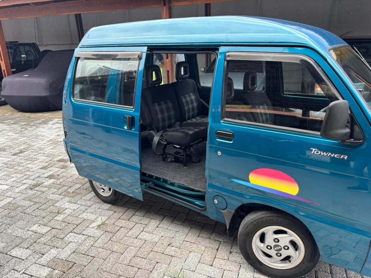 Towner - Foto #3 do anúncio à venda de Carro clássico
