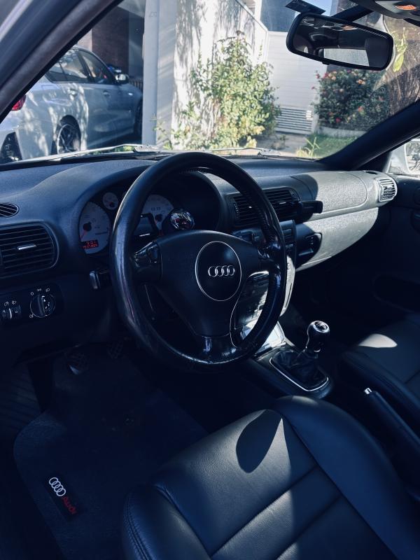 A3 - Foto #2 do anúncio à venda de Carro clássico