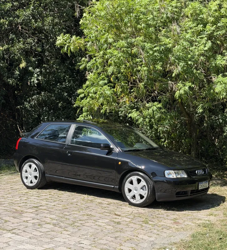 A3 - Foto #2 do anúncio à venda de Carro clássico