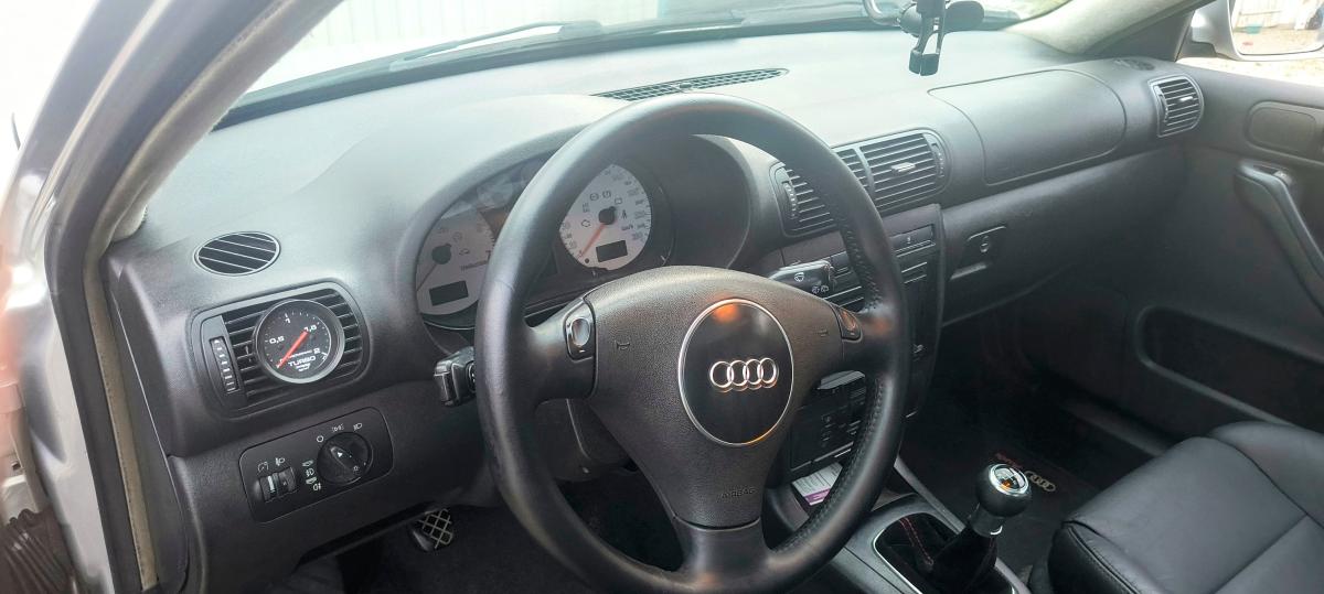 A3 - Foto #2 do anúncio à venda de Carro clássico