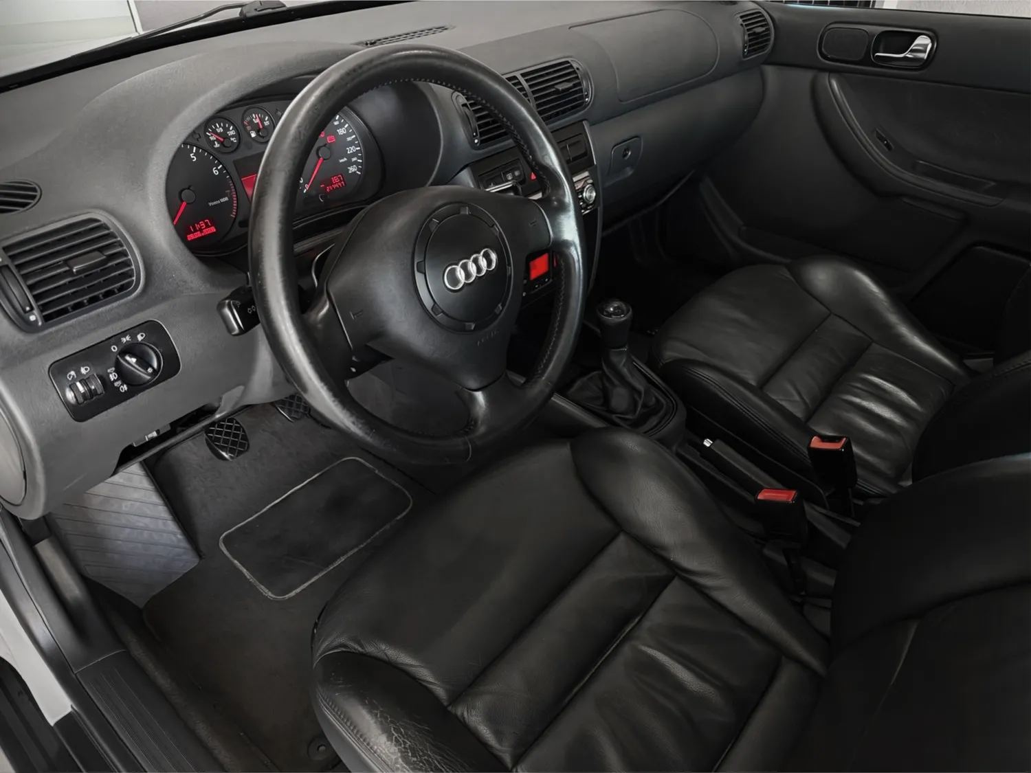 avv-audi-a3-venda-5330993-imagem-009