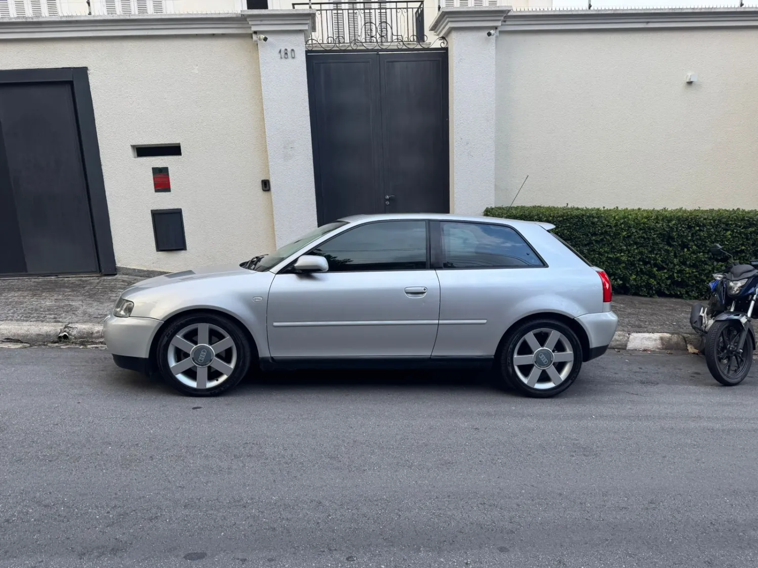 A3 - Foto #7 do anúncio à venda de Carro clássico
