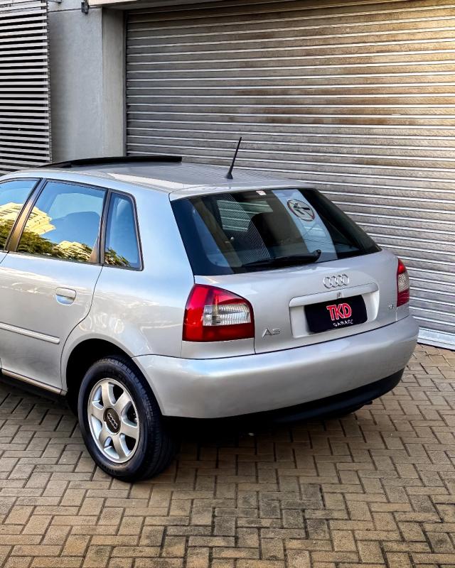 A3 - Foto #5 do anúncio à venda de Carro clássico