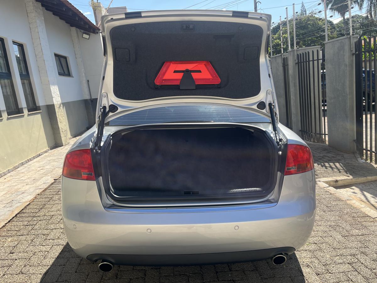 A4 - Foto #18 do anúncio à venda de Carro clássico