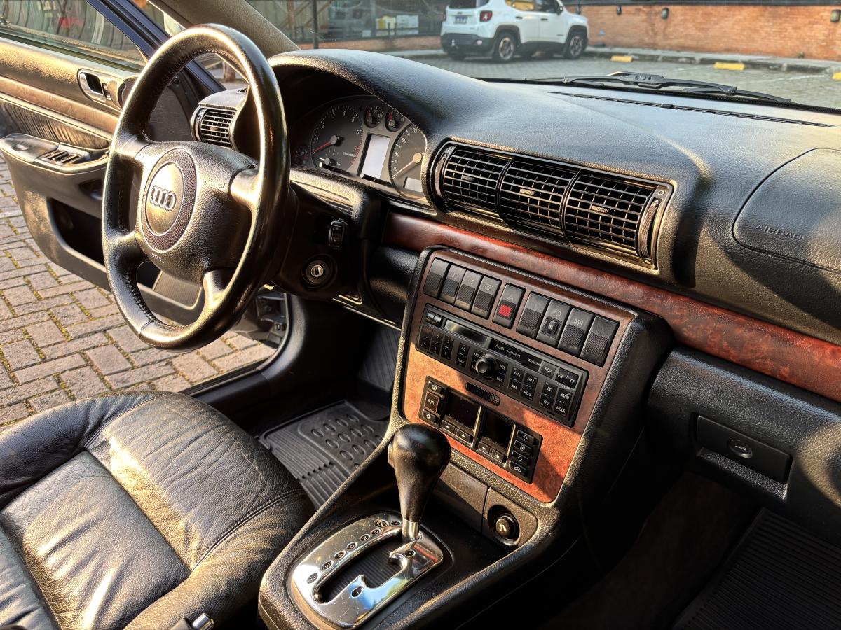 A4 - Foto #18 do anúncio à venda de Carro clássico