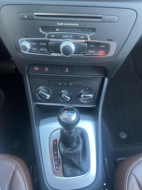 Q3 - Foto #13 do anúncio à venda de Carro clássico