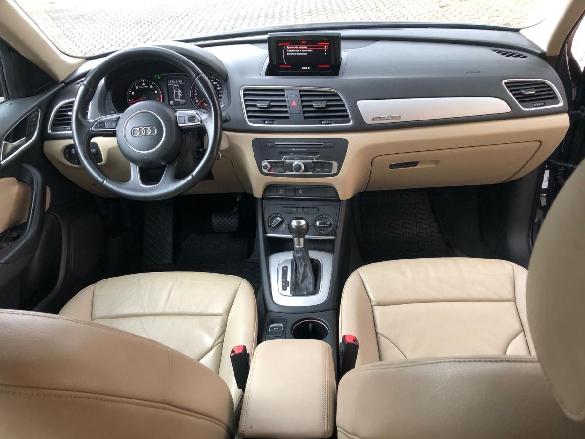 Q3 - Foto #3 do anúncio à venda de Carro clássico