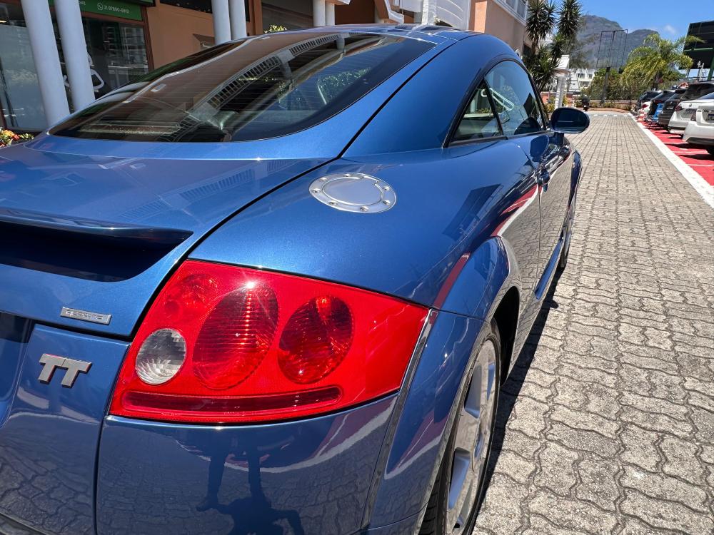 TT - Foto #6 do anúncio à venda de Carro clássico