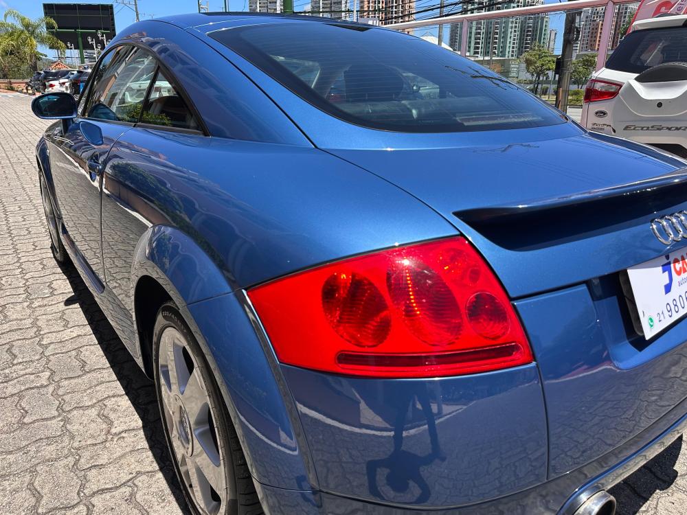 TT - Foto #20 do anúncio à venda de Carro clássico