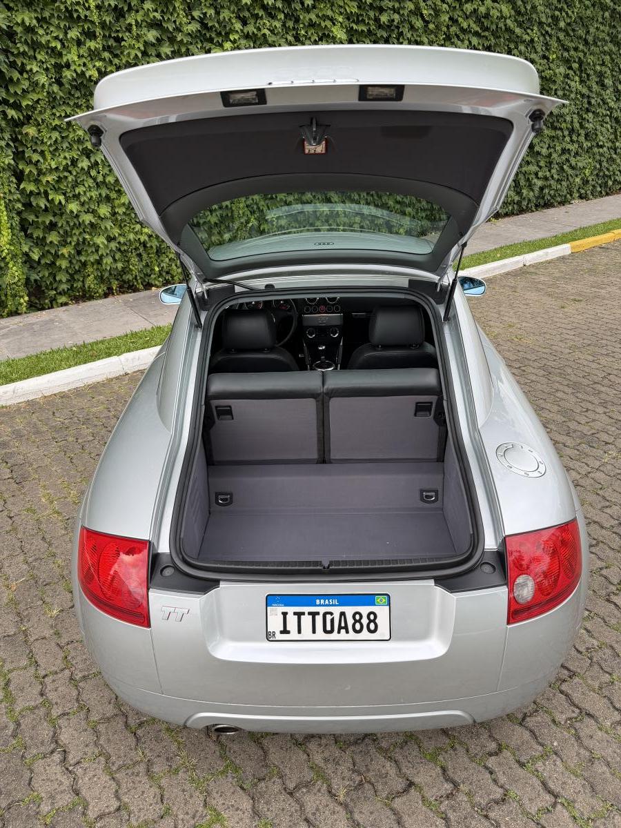 TT - Foto #10 do anúncio à venda de Carro clássico