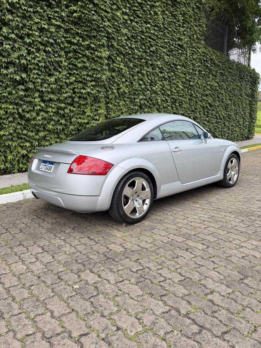 TT - Foto #14 do anúncio à venda de Carro clássico