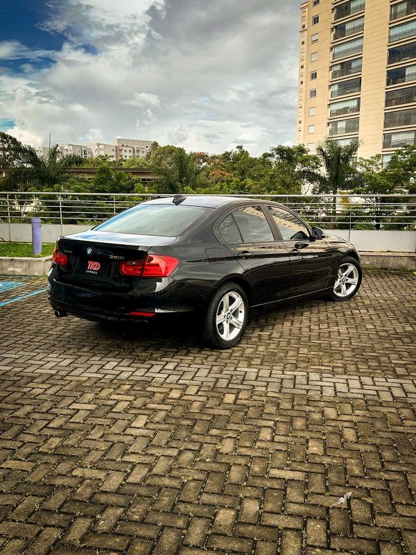 320i - Foto #14 do anúncio à venda de Carro clássico