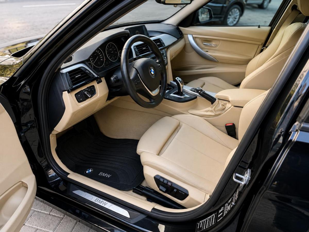 320i - Foto #7 do anúncio à venda de Carro clássico