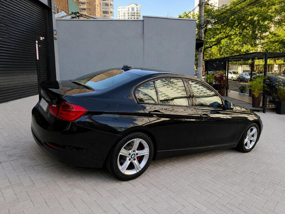 320i - Foto #12 do anúncio à venda de Carro clássico
