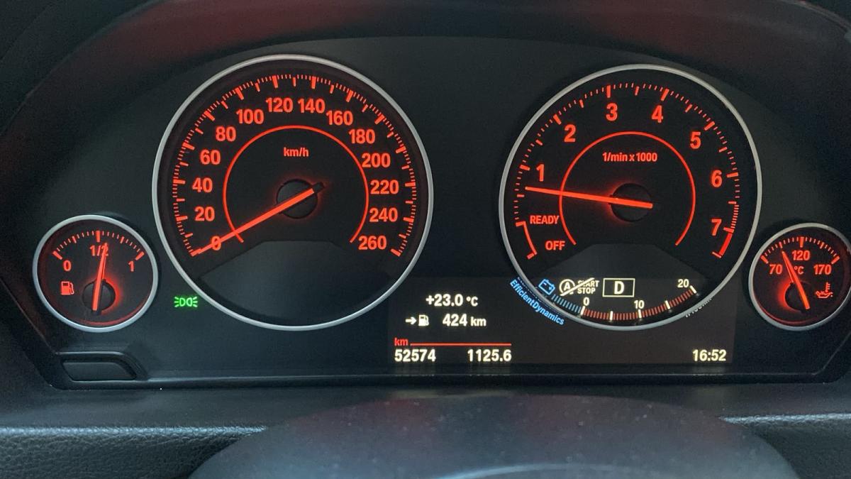 avv-bmw-320i-sport-venda-3fv2ulm-imagem-001