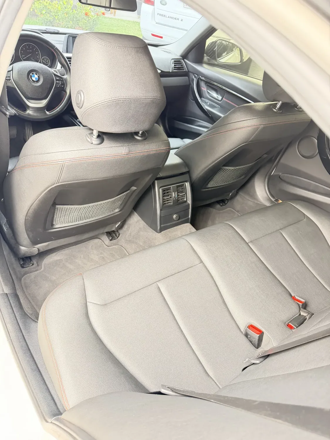 avv-bmw-320i-venda-47294a5-imagem-015