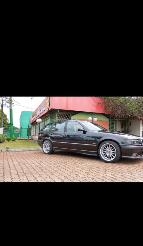 323i - Foto #13 do anúncio à venda de Carro clássico