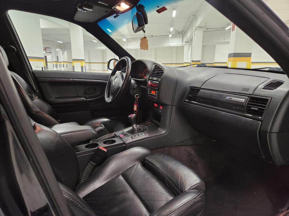 323i - Foto #12 do anúncio à venda de Carro clássico