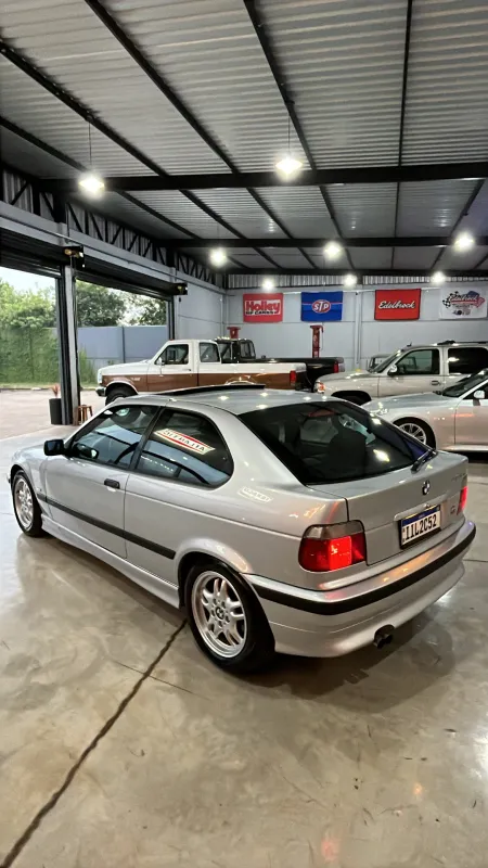 avv-bmw-323ti-venda-5e26bb1-imagem-004