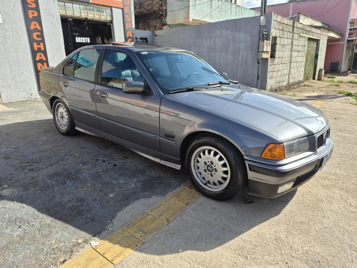 325i - Foto #6 do anúncio à venda de Carro clássico