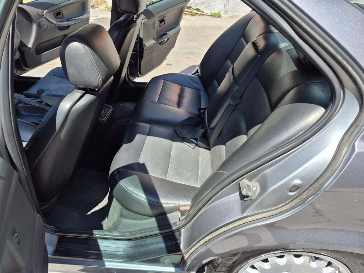 325i - Foto #10 do anúncio à venda de Carro clássico