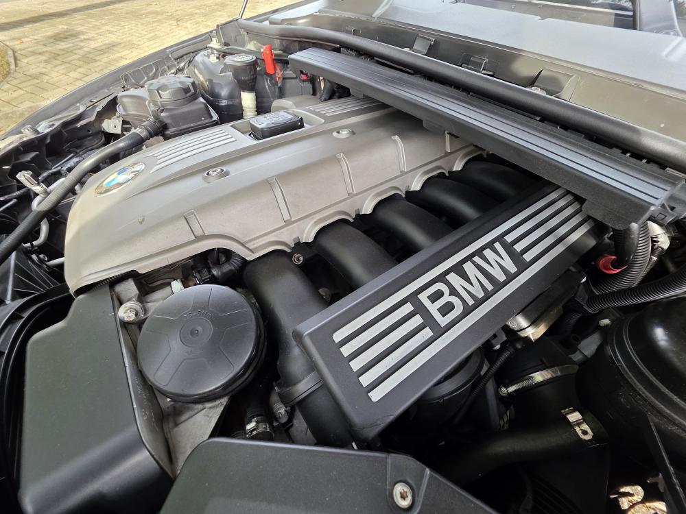 325i - Foto #19 do anúncio à venda de Carro clássico