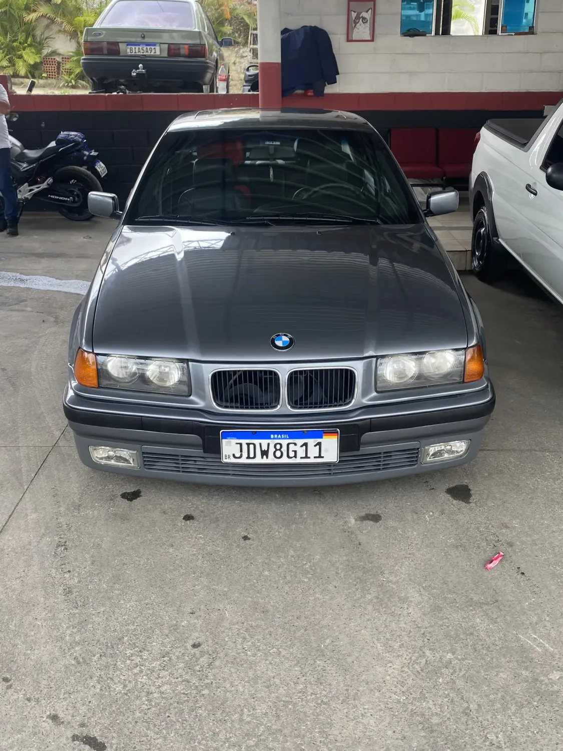 avv-bmw-325i-venda-92cb019-imagem-003