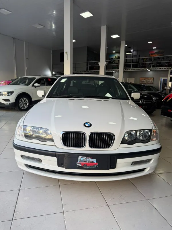 avv-bmw-325i-venda-b5b02bd-imagem-007