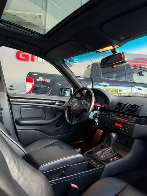 avv-bmw-325i-venda-b5b02bd-imagem-016