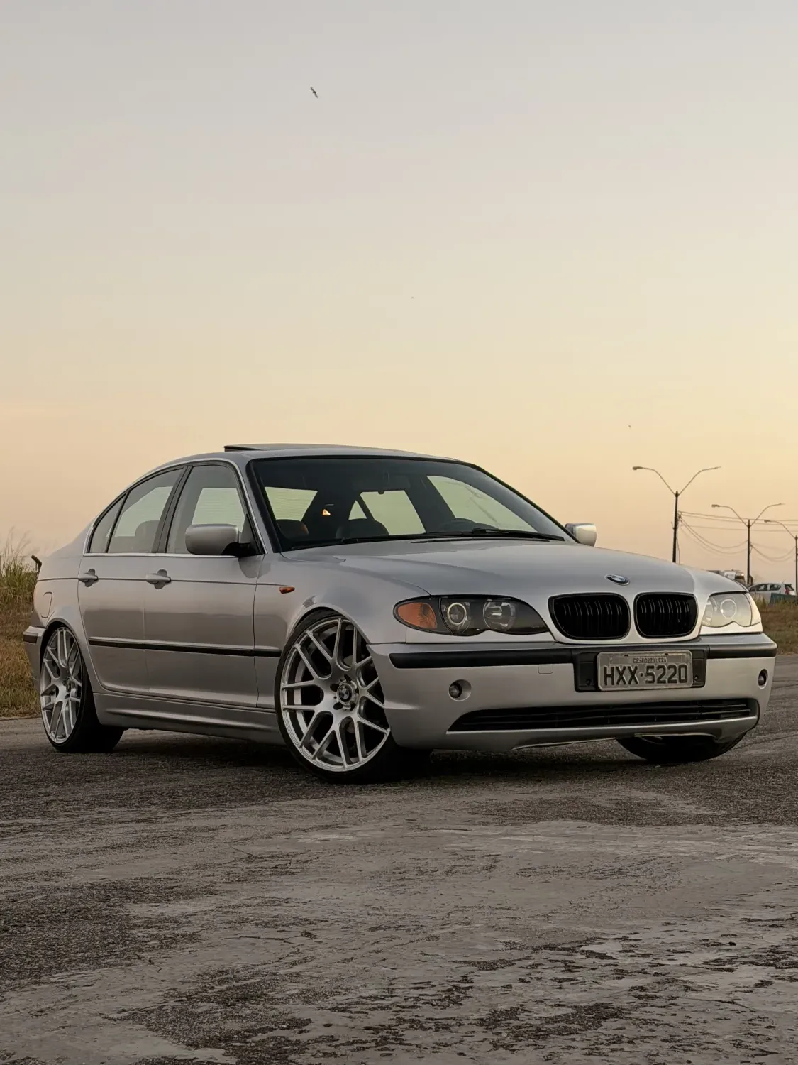 avv-bmw-325i-venda-f290265-imagem-001