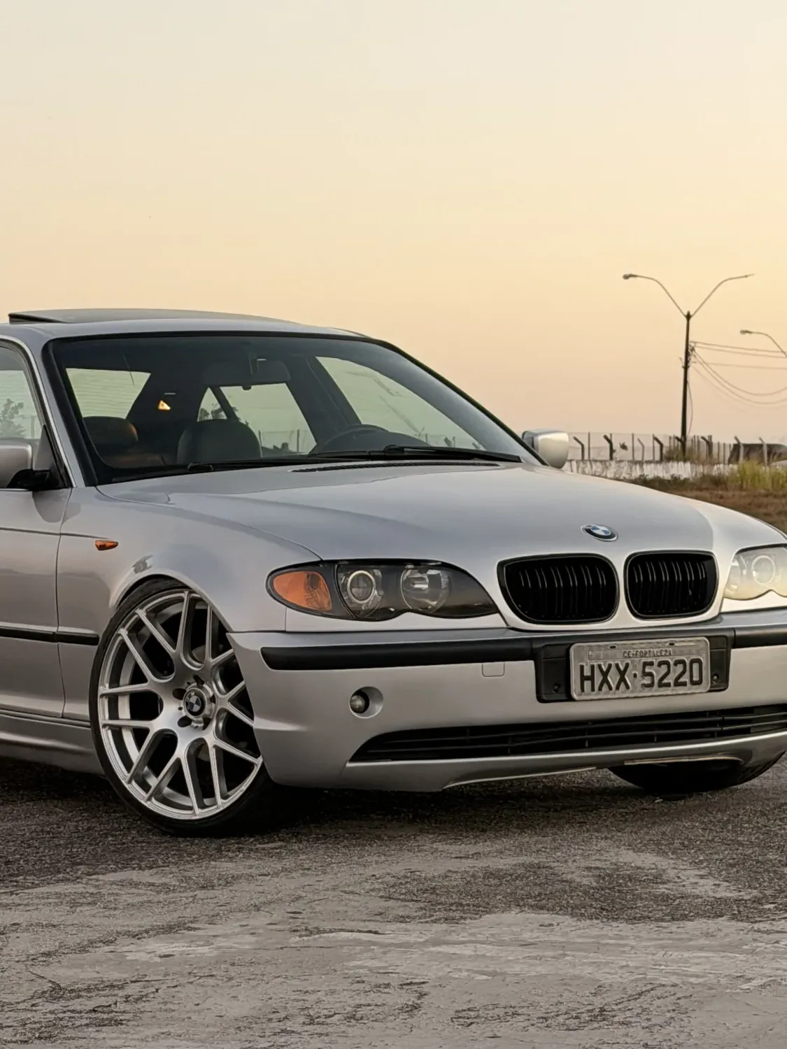 avv-bmw-325i-venda-f290265-imagem-002