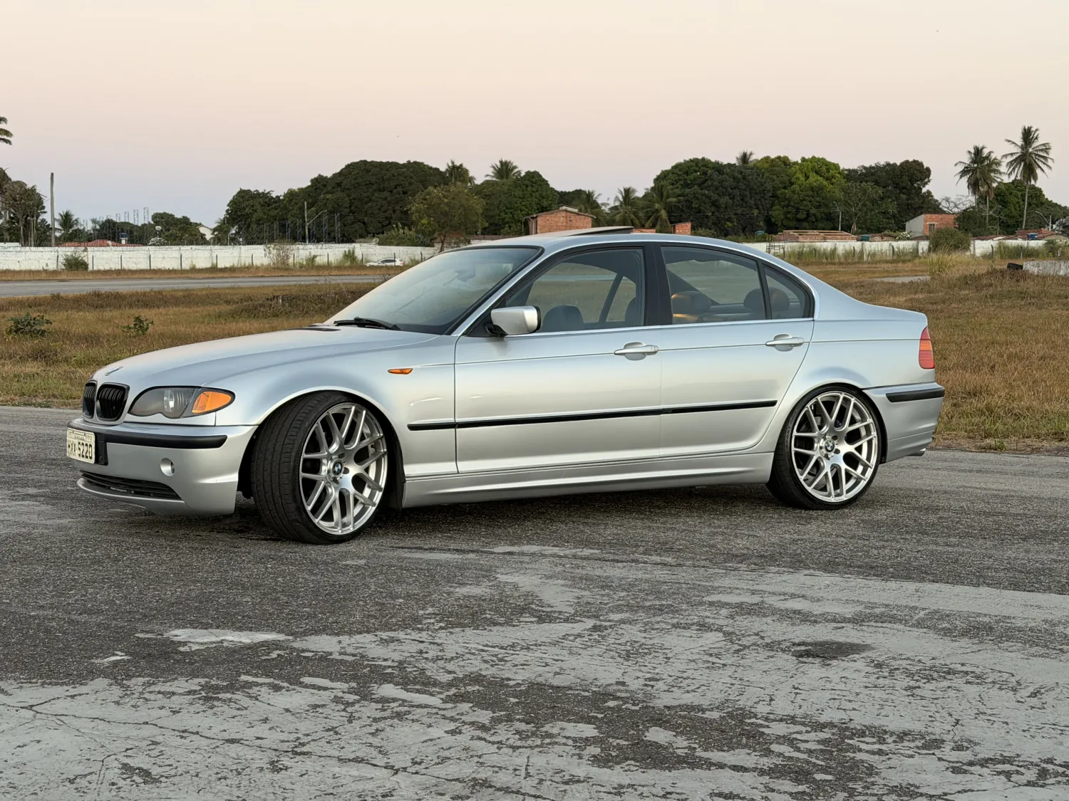 avv-bmw-325i-venda-f290265-imagem-003