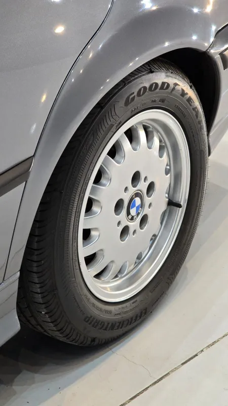 avv-bmw-325ia-venda-9319be3-imagem-005