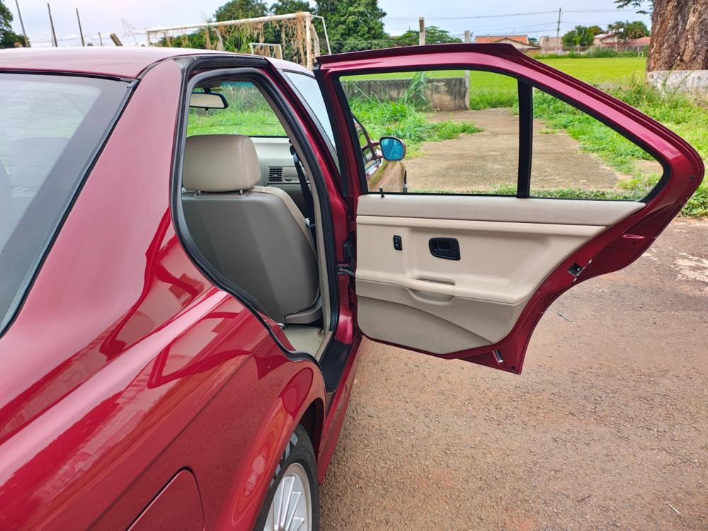 325i - Foto #11 do anúncio à venda de Carro clássico