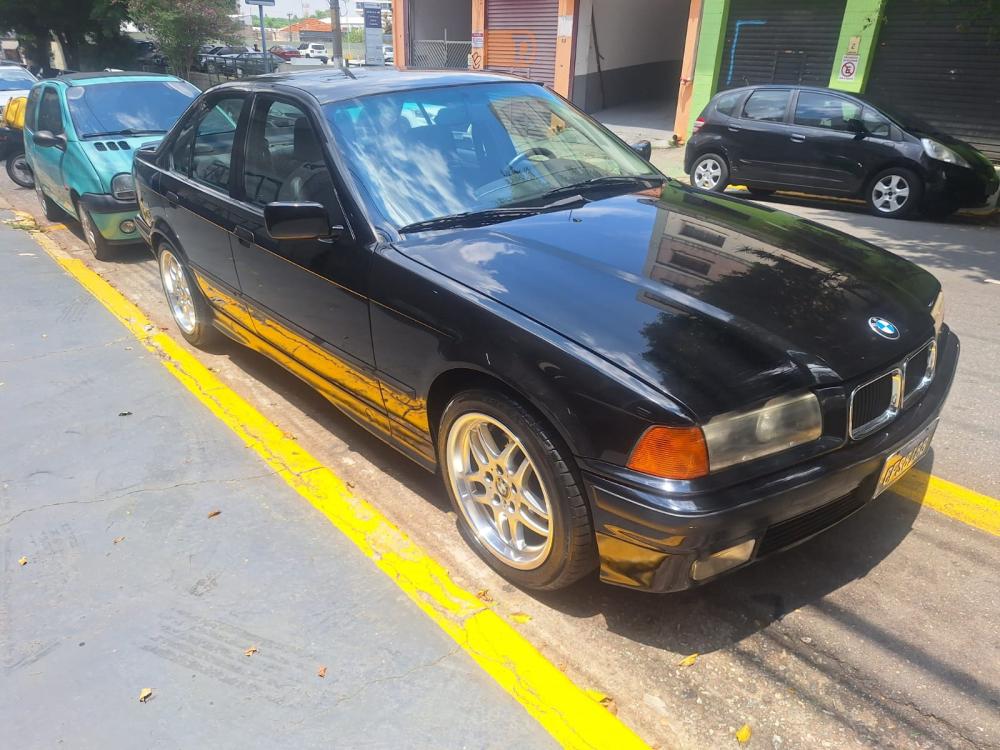 325i - Foto #12 do anúncio à venda de Carro clássico