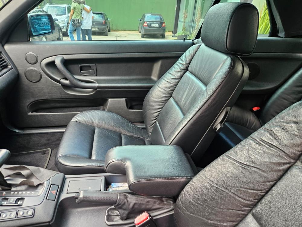 328i - Foto #9 do anúncio à venda de Carro clássico
