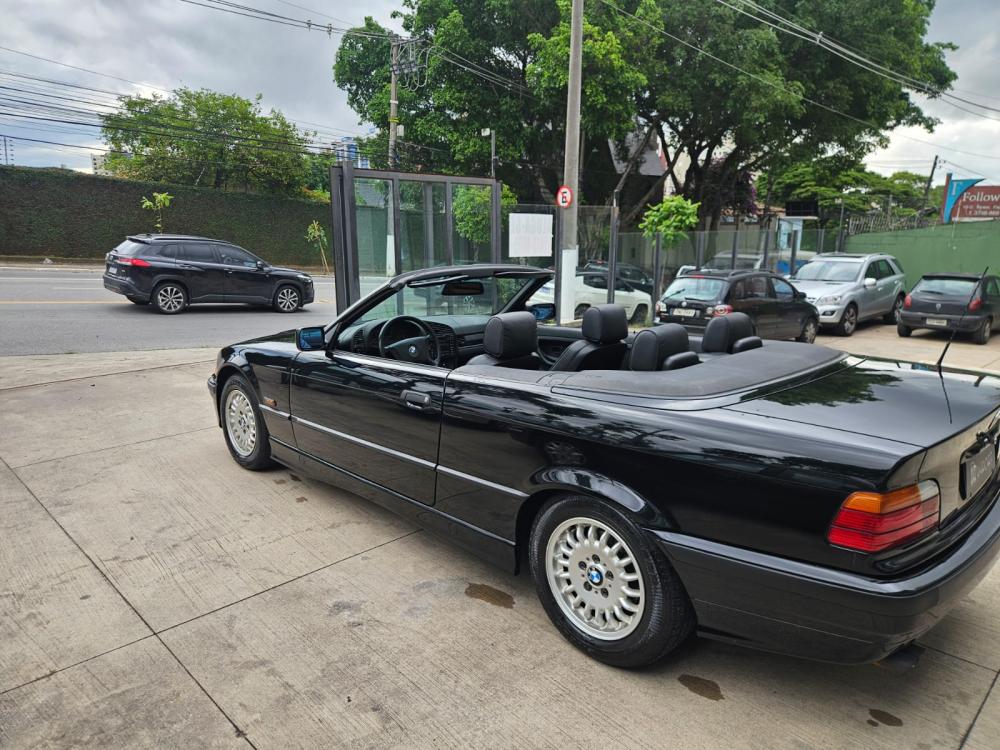 328i - Foto #18 do anúncio à venda de Carro clássico