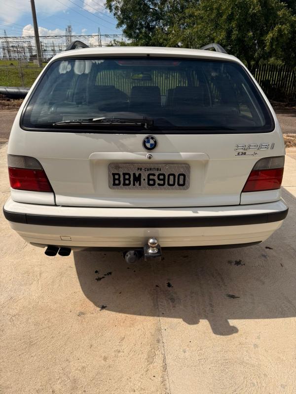 328i - Foto #20 do anúncio à venda de Carro clássico