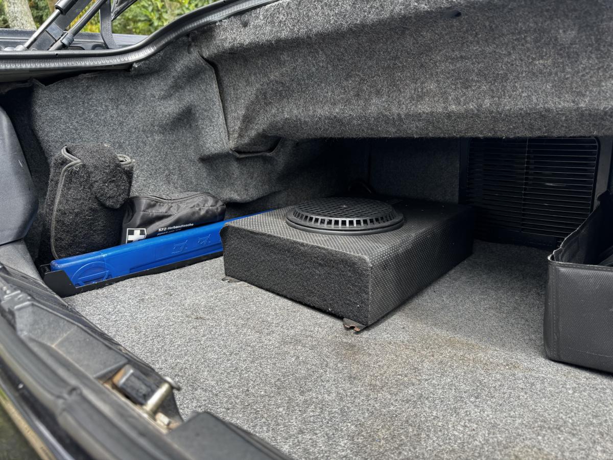 328i - Foto #12 do anúncio à venda de Carro clássico