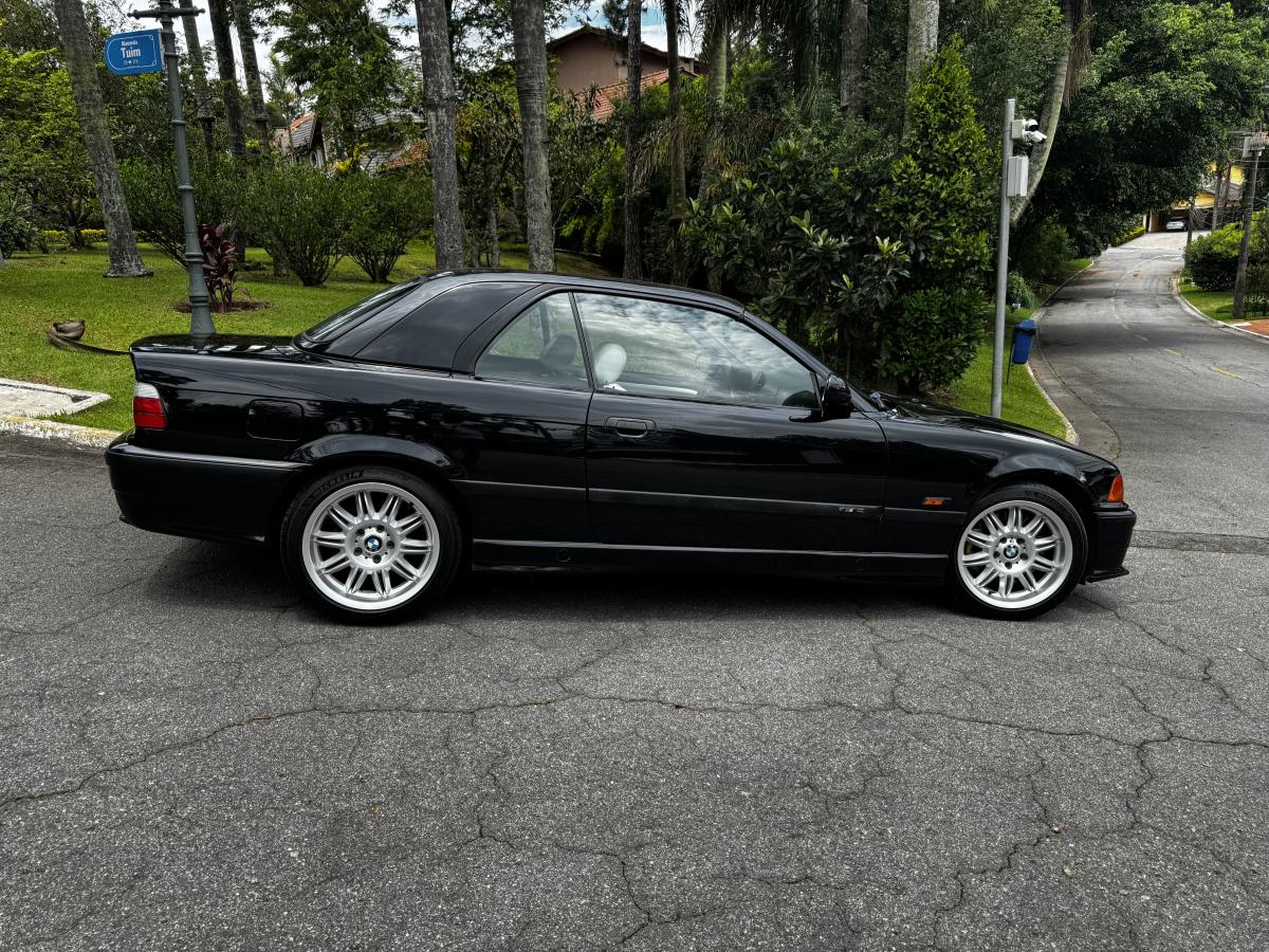 328i - Foto #13 do anúncio à venda de Carro clássico