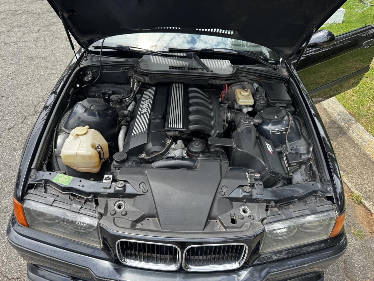 328i - Foto #14 do anúncio à venda de Carro clássico