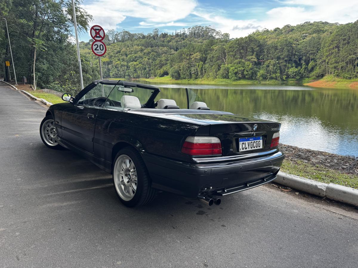 328i - Foto #18 do anúncio à venda de Carro clássico