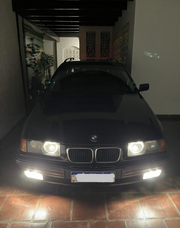 328i - Foto #10 do anúncio à venda de Carro clássico