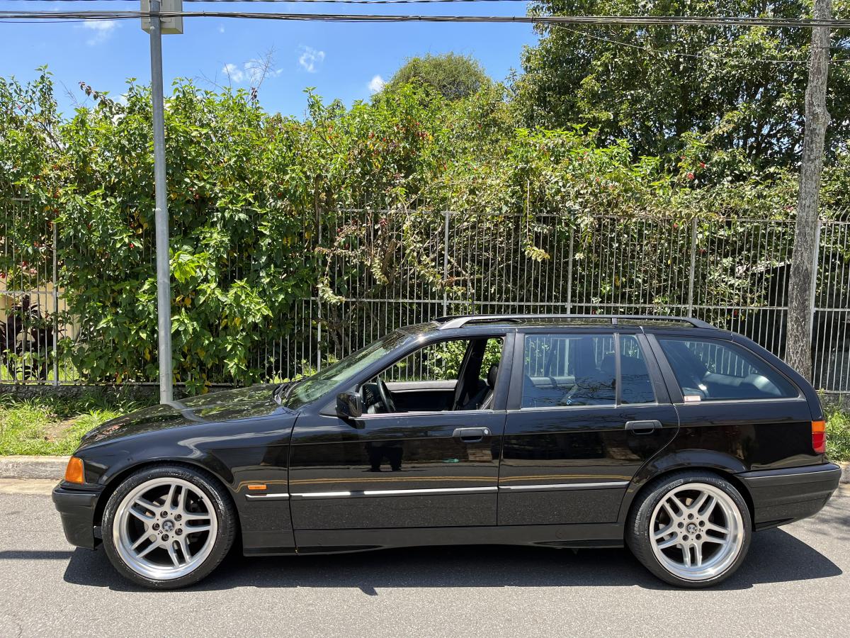 328i - Foto #15 do anúncio à venda de Carro clássico