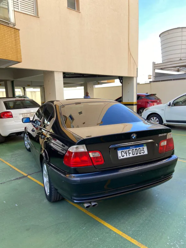 avv-bmw-328i-venda-bc406d1-imagem-002