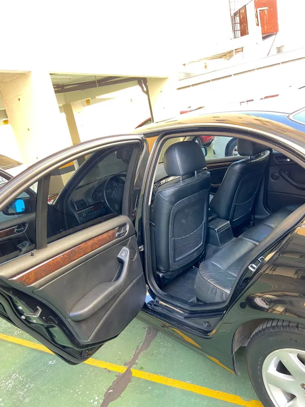 avv-bmw-328i-venda-bc406d1-imagem-010