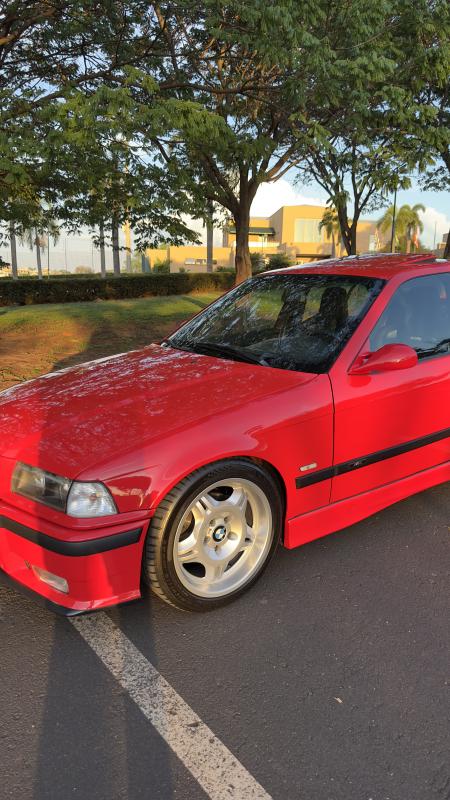 328i - Foto #11 do anúncio à venda de Carro clássico